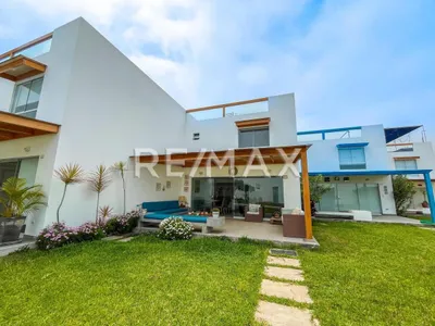 Venta de Casa en San Antonio - Cañete 4 Dormitorios 
