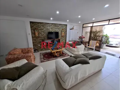 Venta De Casa De Playa En Posesion