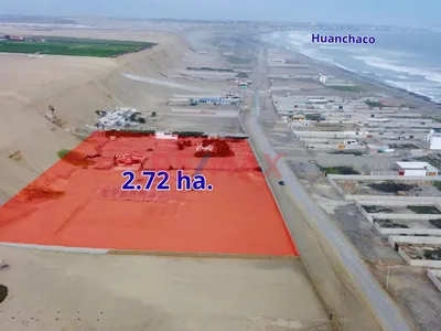 Terreno De 2.72 Ha.  Ubicado En Sector Tres Cruces - Carretera Huanchaco A Santiago De Cao / Huanchaco