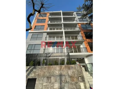 Se Vende Departamento En La Mejor Zona Surco