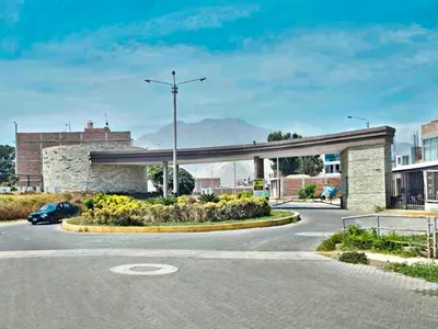 Se Vende Terreno De 219.25 M2 A Buen Precio-Altos Del Valle-Trujillo