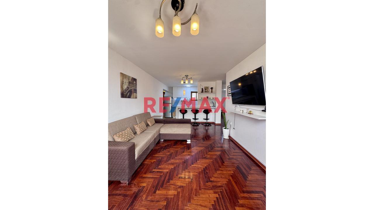 Departamento En Venta En Jesús María | 70 M² | 2 Dormitorios + Terraza Cerrada