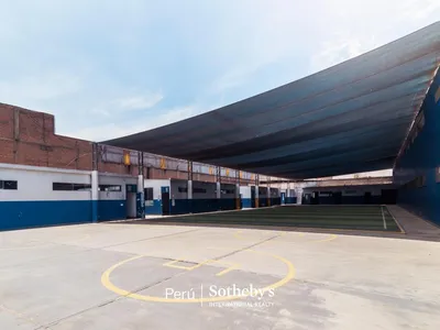Venta de Local Comercial en Lurigancho - Lima 0 Dormitorio 