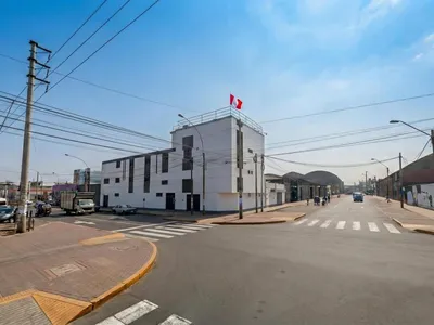 Venta de Local Comercial en La Victoria - Lima 0 Dormitorio 