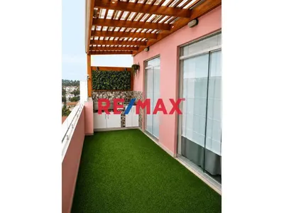 Dúplex De 124.44 M² De Area Ocupada Con 3 Dormitorios, Terraza Y Área Social Privada – Surquillo