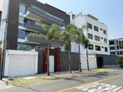 Venta de Departamento en Santiago de Surco - Lima 3 Dormitorios