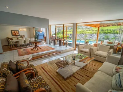 Venta de Casa en La Molina - Lima 4 Dormitorios