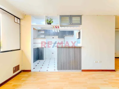 Venta De Lindo Departamento Y Frente Al Parque San Elias En Los Olivos