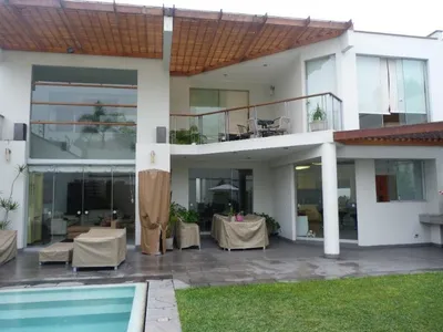 Venta de Casa en La Molina - Lima 4 Dormitorios