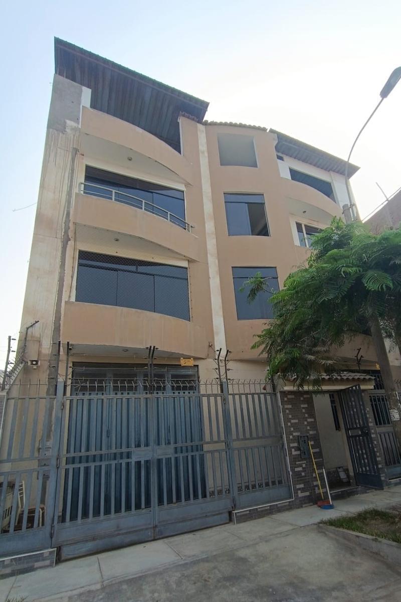 Venta de Casa en Carabayllo - Lima 9 Dormitorios 