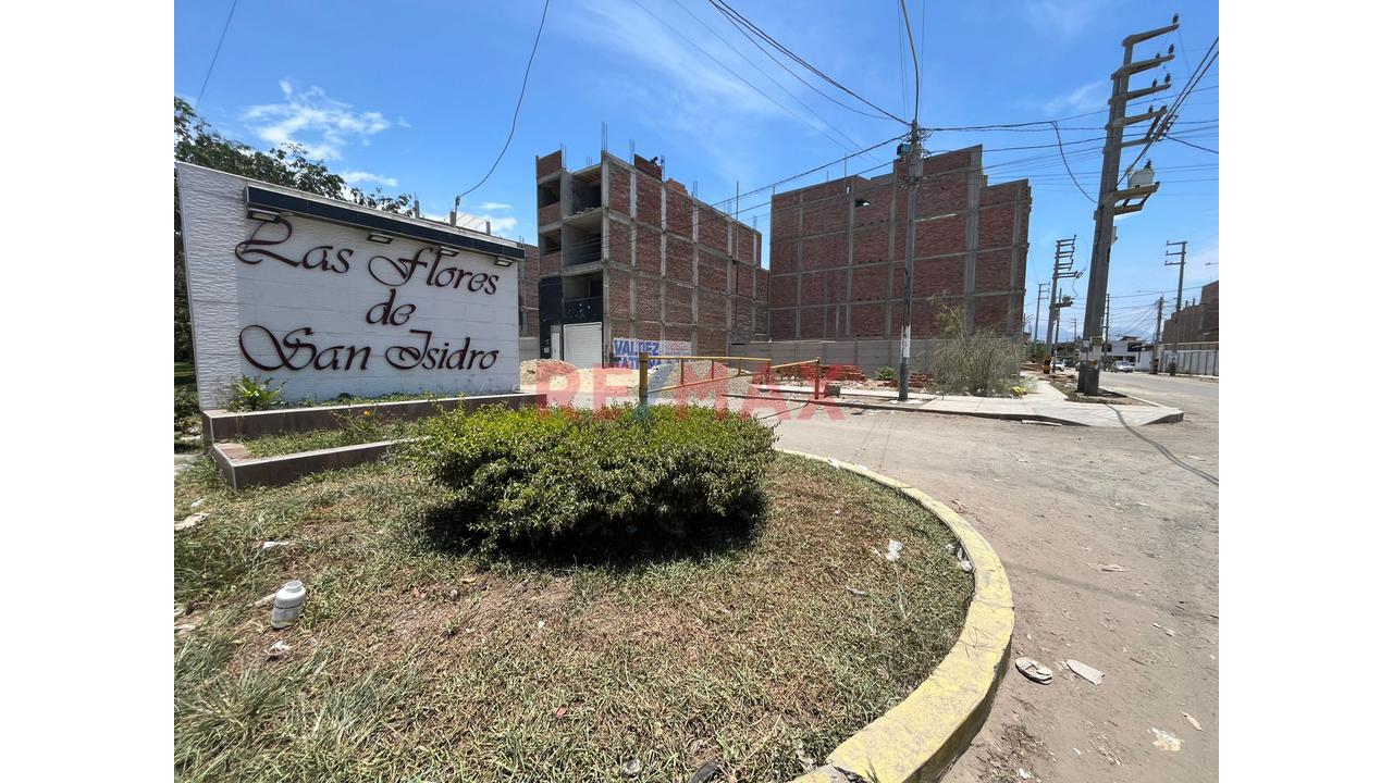 Venta Terreno Comercial Urb. Flores De San Isidro