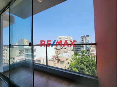 Venta De Departamento Vista Exterior Frente A Parque - No Pagas Alcabala -Pueblo Libre Cerca A Pucp