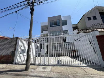 Venta de Departamento en La Molina - Lima 3 Dormitorios 