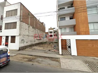 Terreno Comercial En Alquiler De 168 M² En Chorrillos – Excelente Ubicación