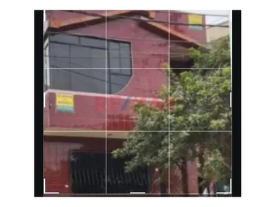 Se Vende Casa De 2 Pisos En Puente Piedra