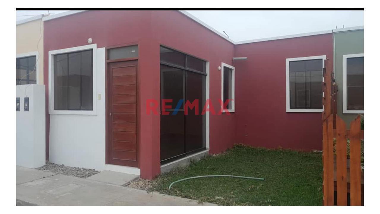 Venta De Casa En La Urb Santa Julia - Huanchaco