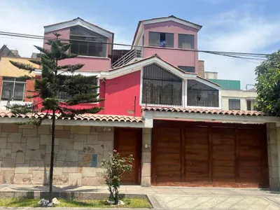 Alquiler de Casa en La Molina - Lima 7 Dormitorios 