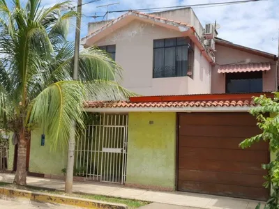 Venta de Casa en Coronel - Portillo - Coronel Portillo 5 Dormitorios 