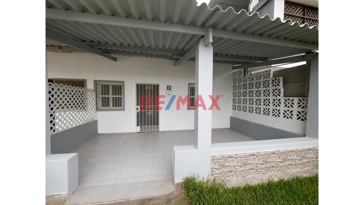 Linda Casa En Venta En Yacila  - Piura