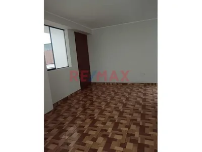 Alquilo Departamento En 5To Piso En Mayorazgo-Ate