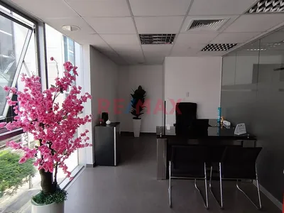 ¡Potencia Tu Empresa! Oficina Premium De 84.7 M² En El Corazón De San Isidro