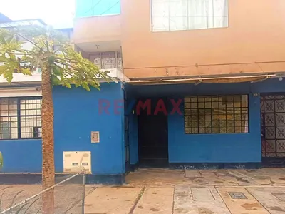 Venta De 1Er Piso, 155 M2 , En San Juan De Lurigancho, Altura De Metro De Hacienda