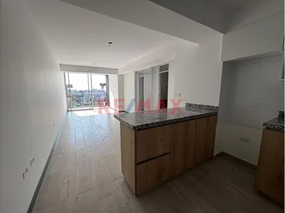 Departamento De Estreno De 3 Dormitorios En Surco (Límite Con Barranco)