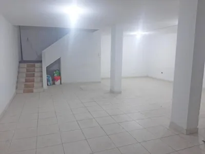 Venta de Local Comercial en Breña - Lima 0 Dormitorio 