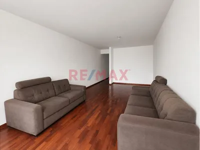 Departamento En Venta | 103 M2 | Amplios Espacios Y Excelente Ubicación En Pueblo Libre