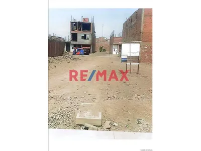 Terreno En Venta En Carabayllo 90 M² Con Servicios Y Alto Potencial De Inversión