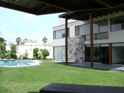 Venta de Casa en La Molina - Lima 5 Dormitorios