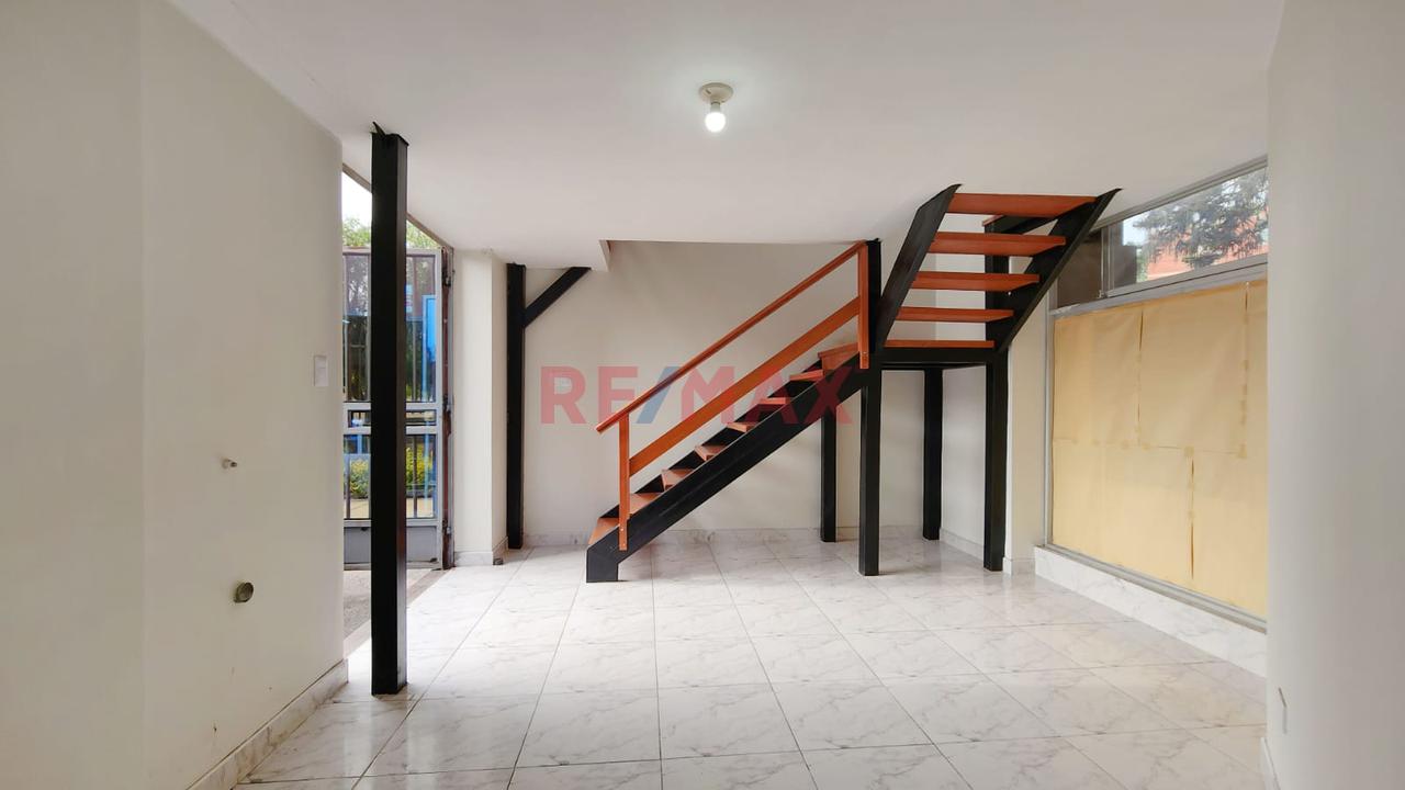 Local Comercial En Venta – Funcional Y De Dos Niveles En Limatambo San Borja