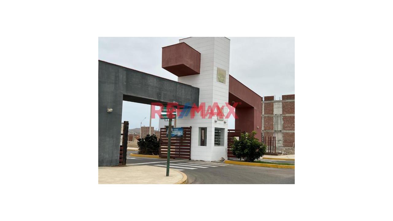 Terreno Independizado En Alameda De Lima Sur - Los Portales