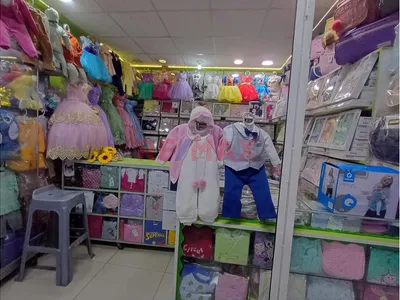 Se Traspasa Local Comercial De Ropa De Bebes Y Niños En El Centro De Arequipa