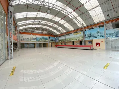 Venta de Local Comercial en La Victoria - Lima 0 Dormitorio 