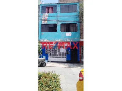 Oportunidad De Casa En Remate Ocupada Por Inquilinos Precarios