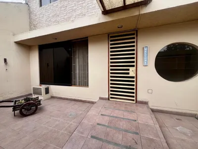 Casa en venta · Av. Don Diego de Dia al 300, Santiago de Surco · 618 m², 13 dorm.