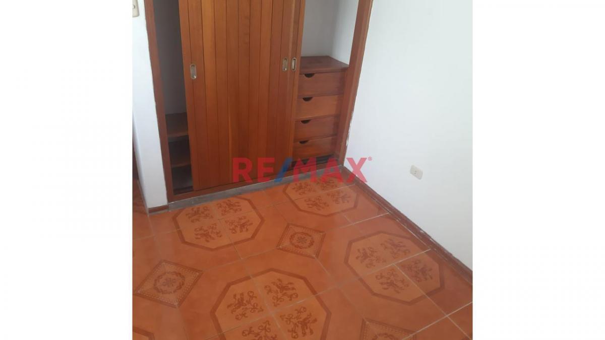 Venta de Departamento en Ate - Lima 2 Dormitorios 