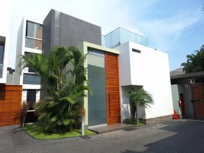 Venta de Casa en La Molina - Lima 4 Dormitorios