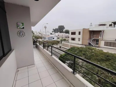 Venta de Casa en San Borja - Lima 8 Dormitorios