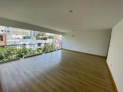 Venta de Departamento en Miraflores - Lima 3 Dormitorios