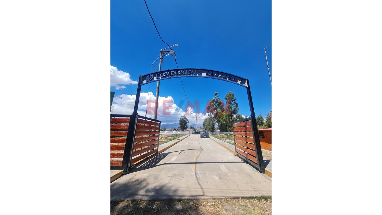 🏡✨ ¡Vive O Invierte En El Mejor Condominio De Chupaca! ✨🏡 - Manzana C Lote 1