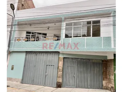 Vendo Casa De 169 M² En El Agustino: 4 Dormitorios, Estudio Y Cerca Al Municipio