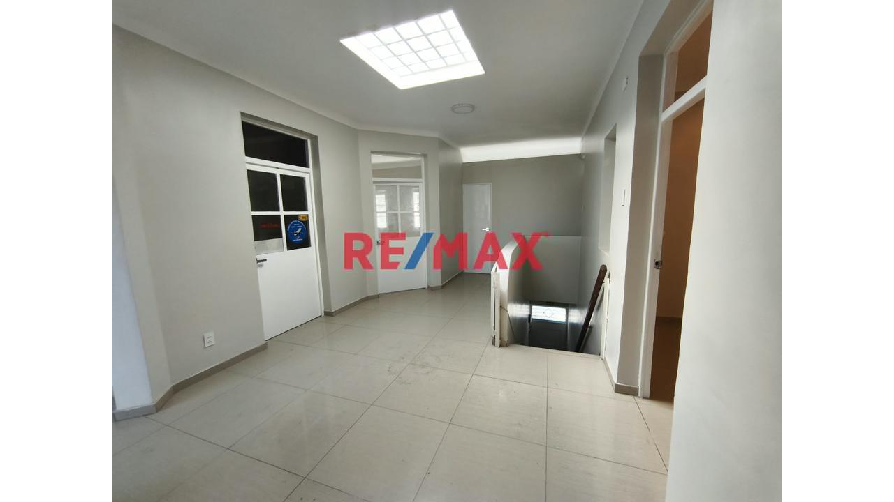 Departamento En Alquiler Lince 114Mt2 / 3 Dormitorios