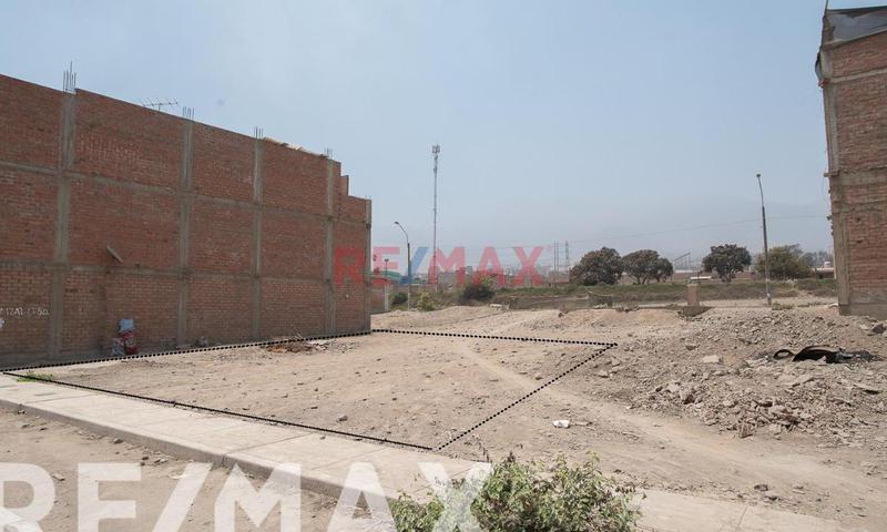 Venta de Terreno / Lote en Carabayllo - Lima 0 Dormitorio 