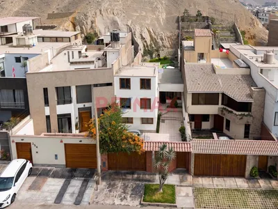 Casa Familiar en La Capilla – La Molina | 228 m² + Espacios Independientes | US$315,000