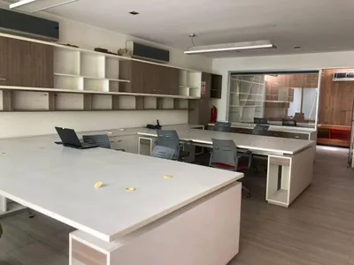 Venta de Oficina en La Molina - Lima 0 Dormitorio 