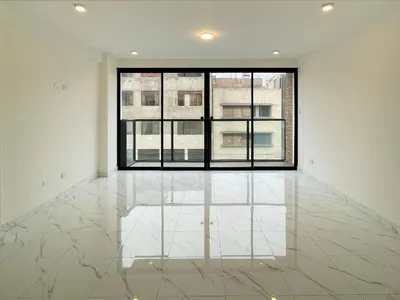 Venta de Departamento en Ate - Lima 3 Dormitorios
