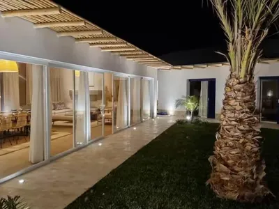 Venta de Casa de Playa en Paracas - Pisco 4 Dormitorios