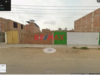 Gran Oportunidad: Terreno De 172.16 M² En Av. Principal – Urb. Rosas Del Valle